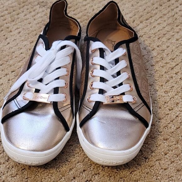 - Bebe dacia shoes size 9 - Picture 3 of 7